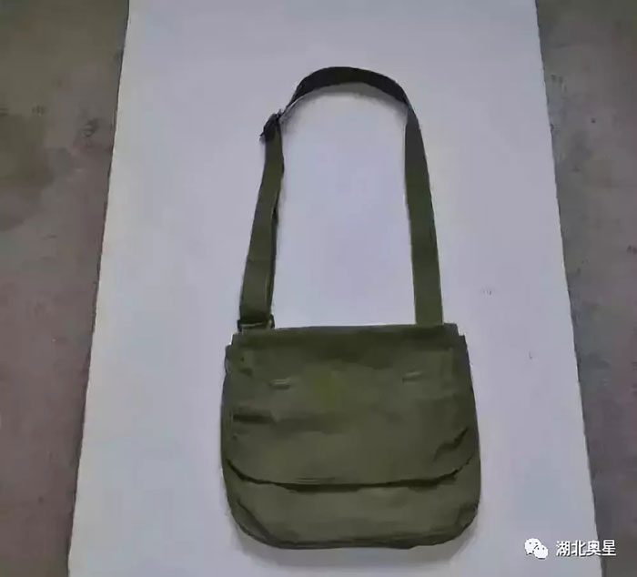 用愛澆灌祖國的花朵,我們一直都在！