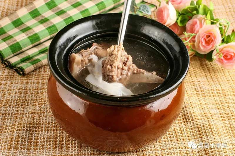 骨頭湯、蝦皮、黑豆……補(bǔ)鈣都不靠譜！真正補(bǔ)鈣的是這些
